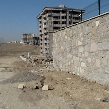 İstinad ve Çevre Duvarları